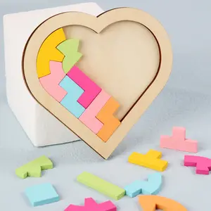 教育玩具早期学习木制俄罗斯积木心形儿童拼图