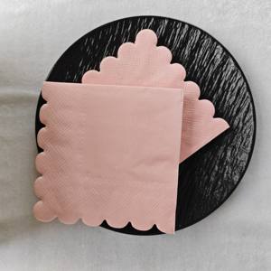 Serviettes de table personnalisées de couleur best-seller |   Serviettes de cocktail en forme d'éventail |   Fabricant source - Product Image 1