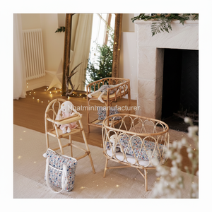 Venta al por mayor cambiador de ratán para bebé, productos ecológicos y seguros para bebé cambiador de muñeca en Ratán - Product Image 1