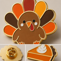 Broche en émail souple 2D Chibi Turkey Pie, Pendentif tranche de tarte à la citrouille, Chaîne dorée, Bijoux de Thanksgiving, Badges personnalisés en gros