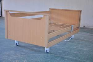 Letto <span class=keywords><strong>di</strong></span> ospedale medico <span class=keywords><strong>di</strong></span> cura <span class=keywords><strong>di</strong></span> cura domestica manuale <span class=keywords><strong>di</strong></span> due funzioni per i pazienti a letto - Product Image 4
