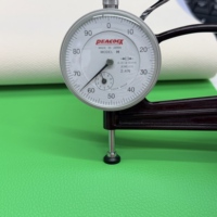 Erschwingliches, strapazierfähiges 0,6 mm PVC-Kunstleder, abriebfeste Fischschuppen-Optik für Autositze & Innenräume