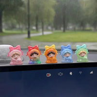 Vente en gros transfrontalière DODO SUGAR Figurine mini en PVC Cute Beans Cutie à l'échelle 1/12, Ornement de tableau de bord de voiture, Décoration intérieure automobile, Poupée