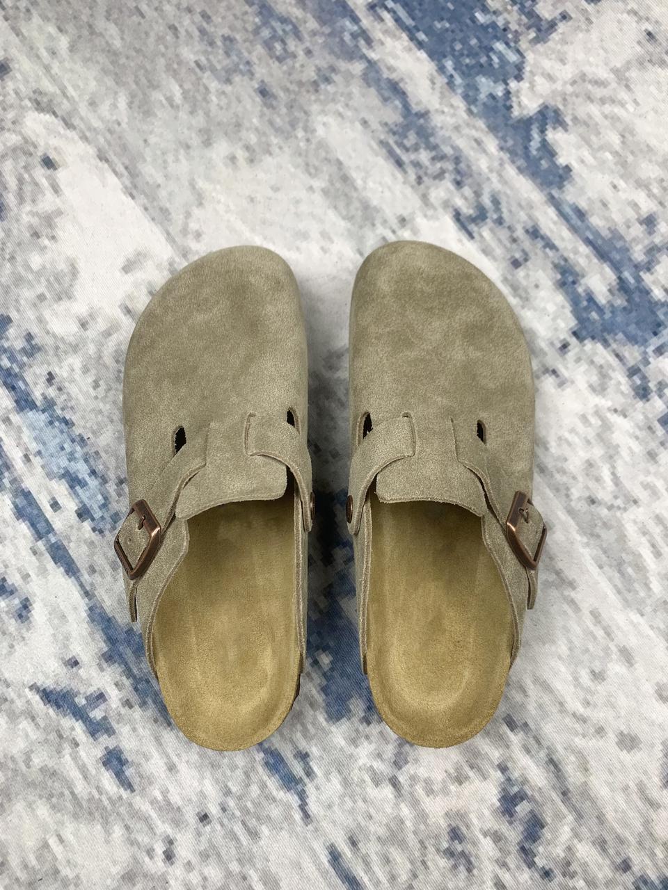 tobacco-colored shoes