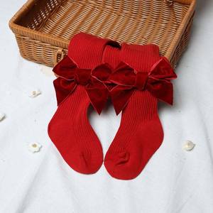 Collants d'hiver épais et moelleux de Noël pour bébé fille Chaussettes coréennes à la mode pour le Nouvel An Rouge Mignon Gros nœud Fuzzy Warm Baby Pantyhose - Product Image 5