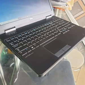 Poderoso Laptop Latitude E5540 Negócios Intel Core I7 Série 8 <span class=keywords><strong>DDR3</strong></span> 15.6 Polegada Painel IPS UK Plug Novo Teclado Inglês Abastecido - Product Image 3