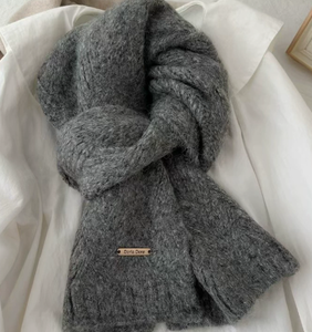 Sciarpa in <span class=keywords><strong>Cashmere</strong></span> <span class=keywords><strong>e</strong></span> Lana di Alta Qualità a Maglia Liscia per Donna Collezione Invernale - Product Image 5