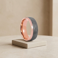 Cincin Kawin Tantalum Berlapis Emas Mawar dengan Desain Inlay untuk Pasangan