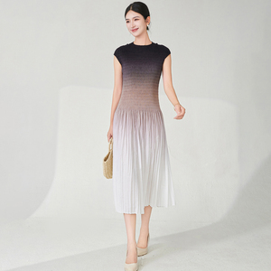 <span class=keywords><strong>Abbigliamento</strong></span> all'Ingrosso, Abiti Femminili alla Moda, Vestiti Estivi Casual di Alta Qualità con Effetto Sfumato Elasticizzato - Product Image 2