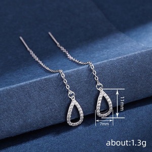 Orecchini a perno con zirconi a catena lunga a goccia e nappe, gioielli di moda minimalisti da donna - Product Image 4