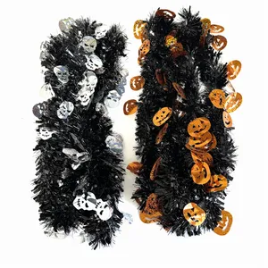 Décorations de guirlande de guirlande Halloween Citrouille Crânes rubans Accessoires de décoration extérieure de Noël Guirlande de fil en plastique de fête noire