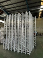 Cadre de scène carré en aluminium FS F34 Structure en treillis avec écran LED Capacité de charge de 700kg Assemblage rapide pour les concerts et les événements