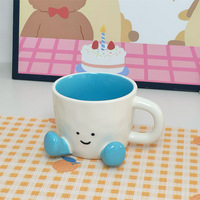 Tasse à café en céramique en forme de pieds mignons, 301-400 ml, motif dessin animé, nouveauté, pour la maison, le bureau, les fêtes, les cadeaux de festival, vente en gros