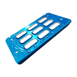 Piezas de Carrocería de Alta Calidad para Camiones, 1063726, Estribo Inferior de Aluminio para Camiones Pesados Volvo - Product Image 3