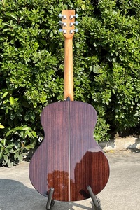 Acabado brillante precio <span class=keywords><strong>de</strong></span> fábrica marca aiersi <span class=keywords><strong>de</strong></span> alto grado 40 pulgadas pequeño estilo Jumbo <span class=keywords><strong>guitarra</strong></span> acústica superior sólida para guitarrista - Product Image 2