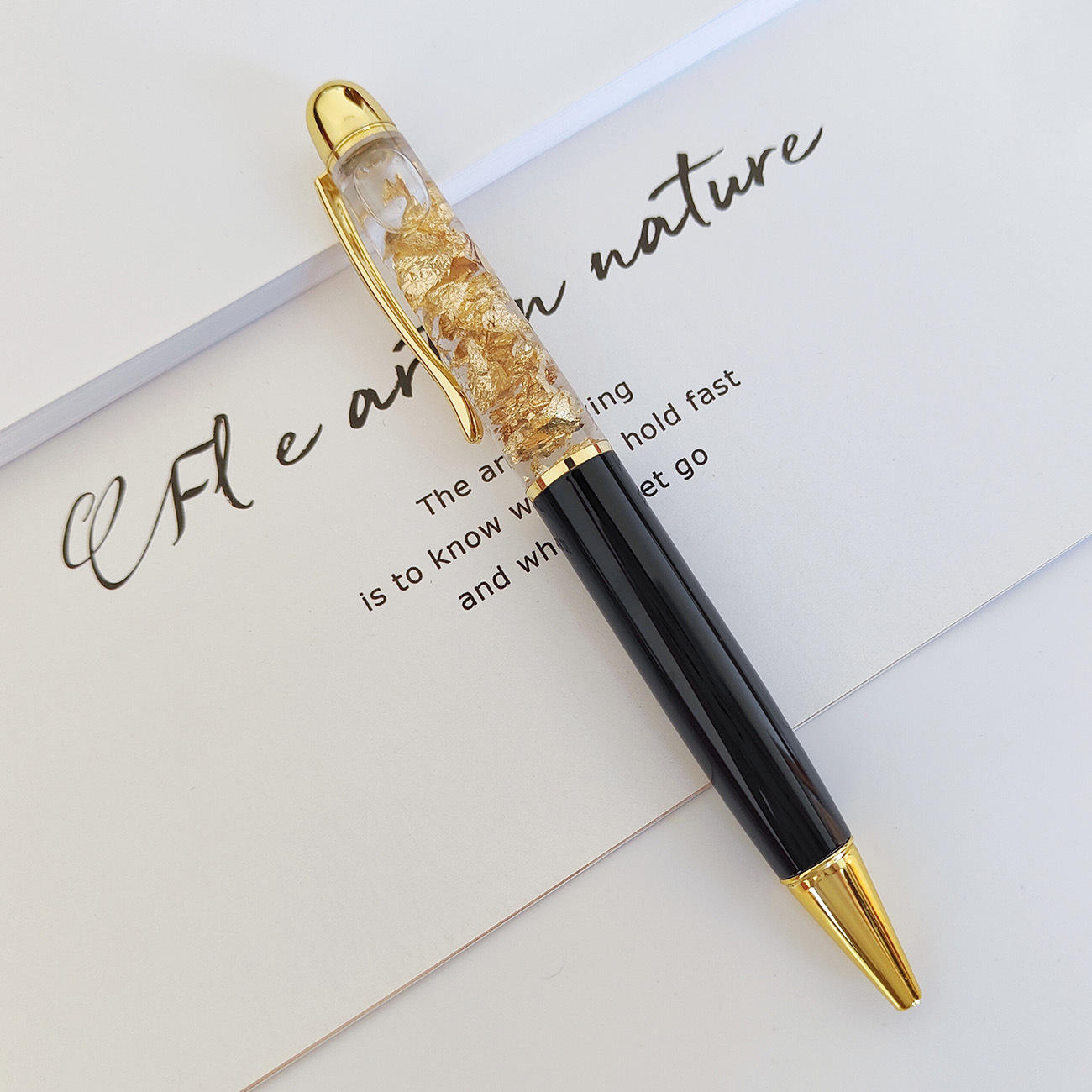 สีดำ (น้ำมันกระดาษทอง)