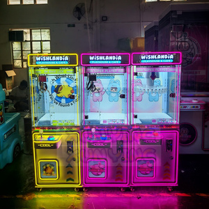 Máquina de Arcade de juegos que funciona con monedas, grúa de garra giratoria Neo y máquina de regalo de sujeción con clip con casillero de premios - Product Image 2