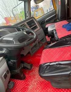 Grue mobile d'occasion Sany STC500S 50 tonnes, modèle 2018 - Grues mobiles Sany STC1000C 100T, STC500E, STC250T5, STC1300, STC800T6 sur camion - Product Image 2