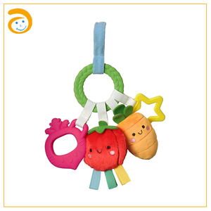 Jouet de <span class=keywords><strong>dentition</strong></span> et hochet pour bébé en forme de légume mignon, en peluche douce et silicone, pour nourrissons, jouet sensoriel à suspendre à la poussette avec son de hochet - Product Image 4