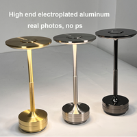 Lot de 8 lampes de table sans fil pour restaurant avec chargeur 8 ports, lampes de bureau LED rechargeables en alliage d'aluminium pour la restauration commerciale