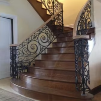 Escalier en colimaçon en acier sur mesure HZ avec rampes en fer forgé, style moderne, pour villas
