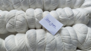 Fait sur mesure écologique 100% coton biologique peigné Chenille boules de fil doux et durable biodégradable pour tricoter à la main Crochet - Product Image 4