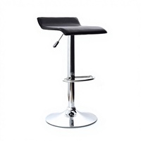 Tabourets de bar pivotants modernes en cuir PU avec dossier réglable et hauteur ajustable pour usage commercial en restaurant (vente en gros)