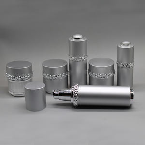 Ensemble de cosmétiques personnalisés en argent pour soins de la peau Conteneur d'emballage 30g 50g 30ml 50ml - Product Image 3