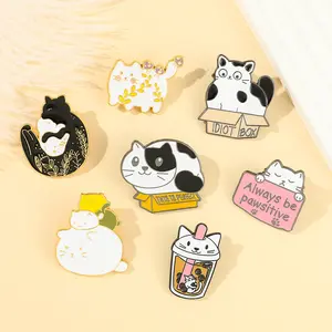 Bros teh gelembung beruang kawaii enamel lencana hewan kartun merek untuk anak kucing lucu pin