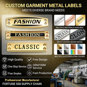 Étiquettes métalliques personnalisées en gros pour vêtements, étiquettes décoratives en métal pour sacs, logos en métal gaufré <span class=keywords><strong>sur</strong></span> mesure - Product Image 1