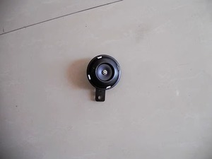 Klaxon de moto 12V adapté à l'utilisation avec les composants Honda CT50, CT70, ST50 et ST70 - Product Image 2