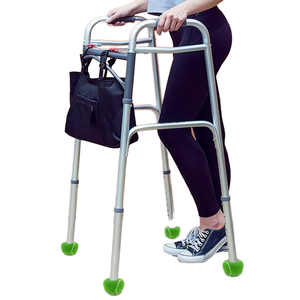 <span class=keywords><strong>Balle</strong></span> <span class=keywords><strong>de</strong></span> <span class=keywords><strong>tennis</strong></span> pré-coupée durable <span class=keywords><strong>de</strong></span> marque Whizz avec logo personnalisé, diamètre <span class=keywords><strong>de</strong></span> 65 mm, rebond <span class=keywords><strong>de</strong></span> 130 à 140 cm pour la protection des meubles et des marcheurs roulants - Product Image 5