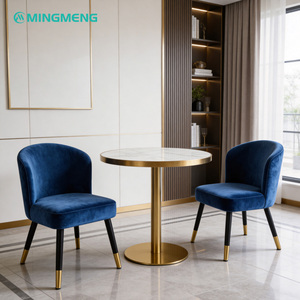 Ensemble de chaises de salle à manger en velours de luxe personnalisées et table en marbre, mobilier commercial pour café et restaurant - Product Image 1