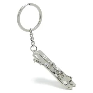 Porte-clés flocon de neige pour chaussures de Skate, cadeaux souvenirs 3D, porte-clés sport, Skis, jeux, porte-clés, Snowboard, ski, métal - Product Image 1