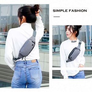 Sac banane de sport unisexe en nylon vierge personnalisable avec logo, sacoche de taille ou bandoulière - Product Image 4