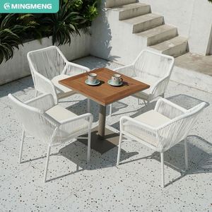 Ensemble de chaises modernes et élégantes en bois pour l'extérieur, le jardin, le mobilier de rue, la table pour le patio, le salon et la salle à manger. - Product Image 5