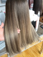 Perruque Sheitel SHY en cheveux humains vierges bruts, avec dentelle HD frontale, super légèrement dégradée, mouvement naturel, marque privée OEM ODM