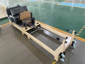 Cama de Pilates de Madera de Caucho al por Mayor para Entrenamiento de Core, Equipo de Gimnasio MND M101A (10), Equipo Comercial de Pilates para Club de Fitness - Product Image 2