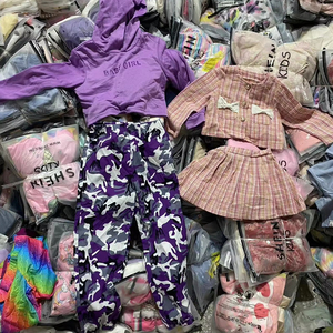 Set <span class=keywords><strong>di</strong></span> <span class=keywords><strong>Abbigliamento</strong></span> <span class=keywords><strong>di</strong></span> <span class=keywords><strong>Marca</strong></span> per Bambini 2 Pezzi Completi Estivi per Bambini - Product Image 4