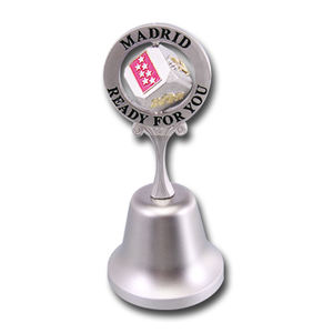 Campana de Mano Navideña Personalizada de Aleación de Zinc y Latón en 3D - Product Image 4