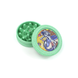 Broyeur à herbes sèches en plastique Beyoulabs, 63 mm, rond, style populaire, multicolore, avec design requin astronaute - Product Image 5