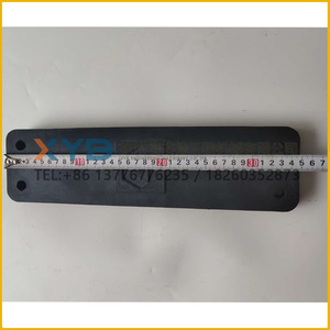 Pour les pièces de machines de construction d'occasion, échelles de cabine, pédales et patins en caoutchouc pour XCMG, installés en usine - Série complète de niveleuses - Product Image 1
