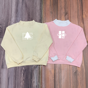 เสื้อสเวตเชิ้ตผู้หญิงสไตล์คลาสสิคสำหรับฤดูใบไม้ร่วง แต่งคอปักลายตัดสี ทรงโอเวอร์ไซส์ คอเต่า - Product Image 5