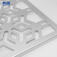 Murs-rideaux perforés en aluminium à motifs personnalisés pour la décoration extérieure des bâtiments, design léger et creux, gravure au laser