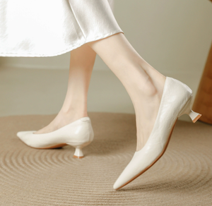 UP-6352r 4 da donna da 6cm <span class=keywords><strong>tacchi</strong></span> a spillo <span class=keywords><strong>bassi</strong></span> décolleté <span class=keywords><strong>eleganti</strong></span> scarpe da lavoro a punta da donna in microfibra per ufficio nuziale - Product Image 2