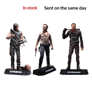 Modellino Articolato in PVC di Rick e Daryl Dixon da <span class=keywords><strong>The</strong></span> <span class=keywords><strong>Walking</strong></span> <span class=keywords><strong>Dead</strong></span>, Merchandise TV e Film - Product Image 1