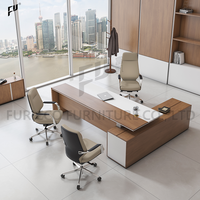 Chaise de bureau ergonomique pivotante et réglable en cuir PU pour dirigeant, vente en gros OEM ODM