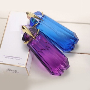 <span class=keywords><strong>Ariana</strong></span> <span class=keywords><strong>Grande</strong></span> <span class=keywords><strong>Cloud</strong></span> Eau De Parfum de 100 ml para Mujer, Fragancia de Moda de Larga Duración, Spray, Entrega Rápida - Product Image 5