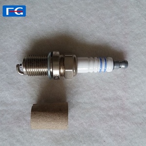 Giá tốt nhất Hot Bán động cơ bugi wr8dc tự động bugi trong xe động cơ Bugi - Product Image 4