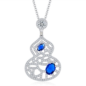 Delicado Collar con Colgante de Calabaza Grande Minimalista de Cobre Ecológico con Zirconia de 6*8-4*6mm para Mujer, Ideal para Uso Diario - Product Image 1